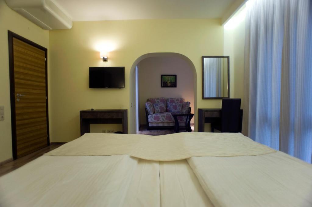 Aqua Varvara Hotel Vetren Dol Rum bild